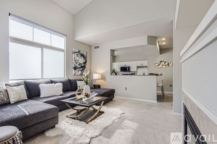 6444 Silver Mesa Drive 3 Beds Townhouse for Rent - Photo gallery 2