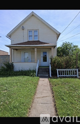 111 South Homer Street 4 Beds Single Family Home for Rent - Photo gallery 1