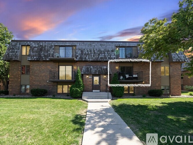 3600 South Gateway Boulevard 2 Beds Apartment for Rent - Photo gallery 1