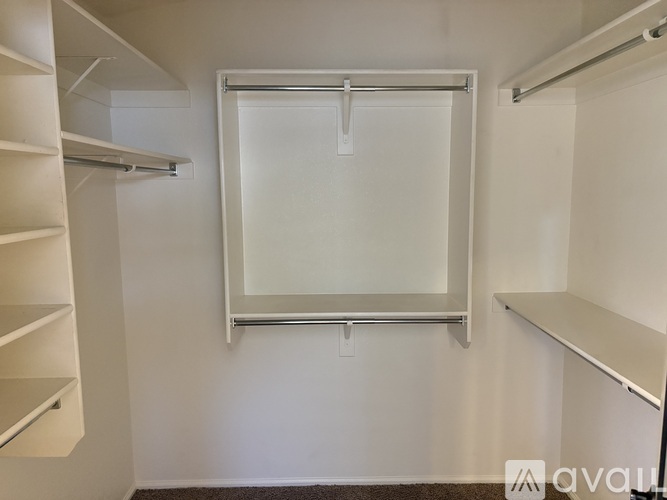 9844 West Salter Drive 3 Beds Single Family Home for Rent - Photo gallery 5
