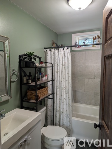 7569 Church Street 3 Beds Single Family Home for Rent - Photo gallery 5