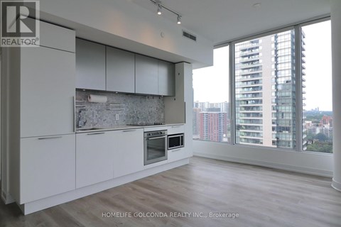 2216 - 85 WOOD STREET 3 Beds Apartment for Rent