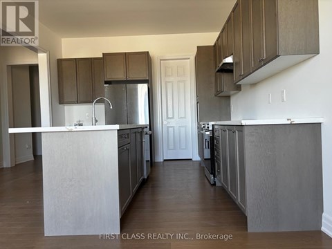 68 THOMAS SMITH STREET 4 Beds Apartment for Rent