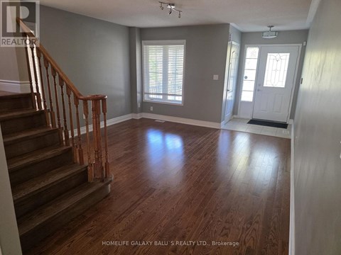 68 MCNICOL CRESCENT 3 Beds Apartment for Rent