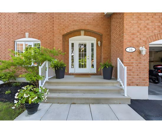 16 Rue du Frimas 4 Beds House for Rent - Photo gallery 3