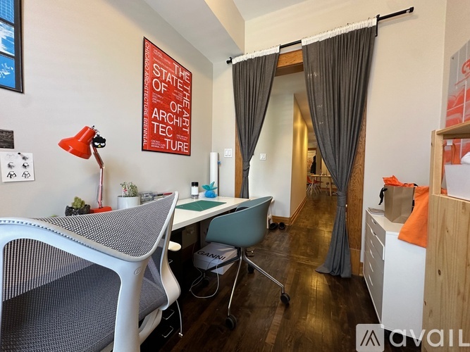 2647 49 N. Sacramento Ave. 1 Apartment for Rent - Photo gallery 4