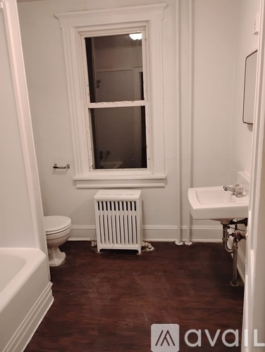 509 W Green St 1 Single Family Home for Rent - Photo gallery 5