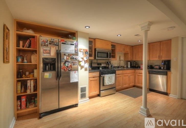 556 W Belden Ave 1 Apartment for Rent - Photo gallery 4