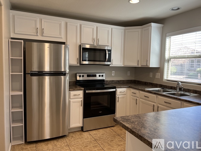 1856 South Seton Avenue 3 Beds Single Family Home for Rent - Photo gallery 2