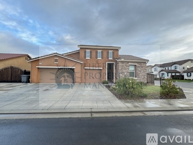 4071 Wrenwood Ave 4 Beds Single Family Home for Rent - Photo gallery 2