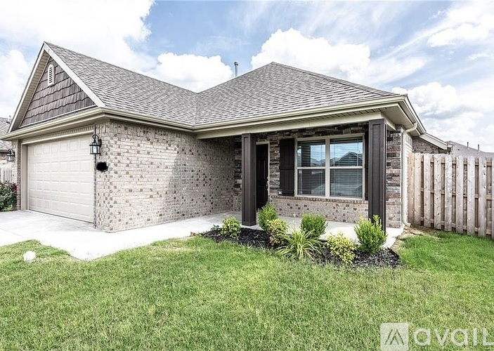 4529 W Blissful Drive 3 Beds Single Family Home for Rent - Photo gallery 1