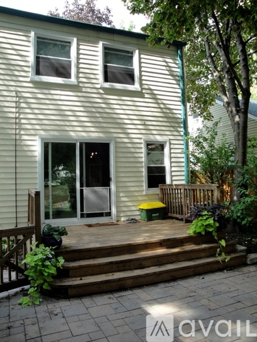 212 North Alexander Avenue 3 Beds Single Family Home for Rent - Photo gallery 2