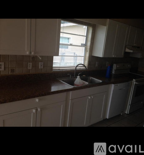 Virginia Dr 3 Beds Single Family Home for Rent - Photo gallery 1