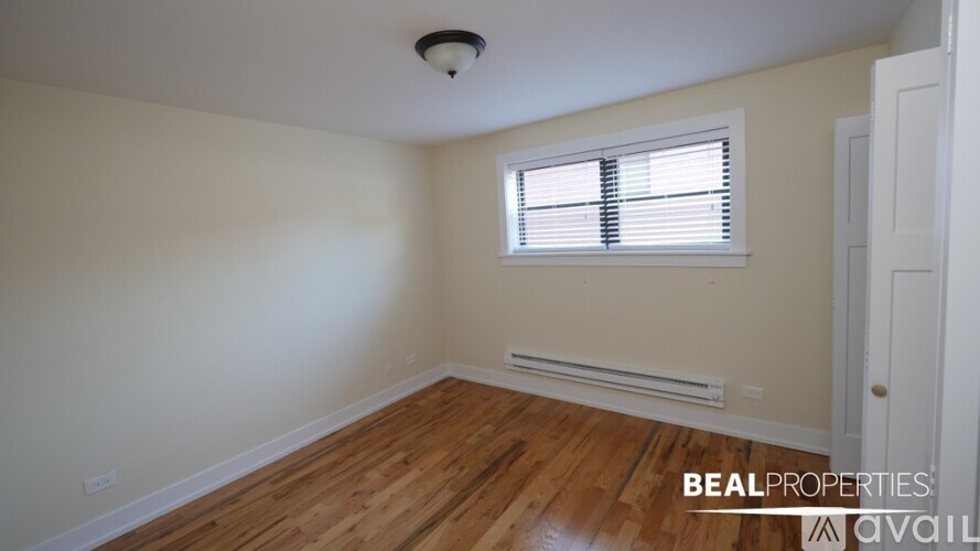 555 W Arlington Pl 1 Apartment for Rent - Photo gallery 5
