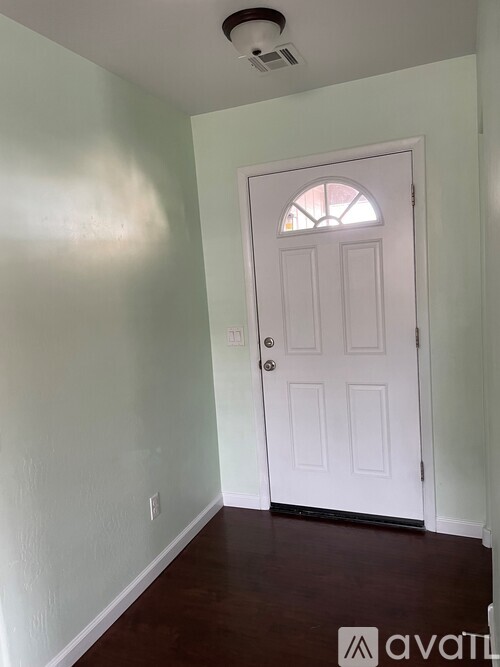 2220 Cottonwood Dr 3 Beds Single Family Home for Rent - Photo gallery 5