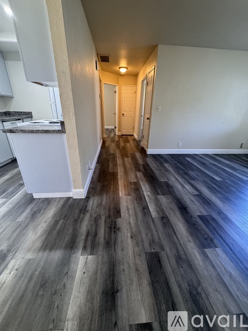 556 N Lincoln Ave 2 Beds Apartment for Rent - Photo gallery 5