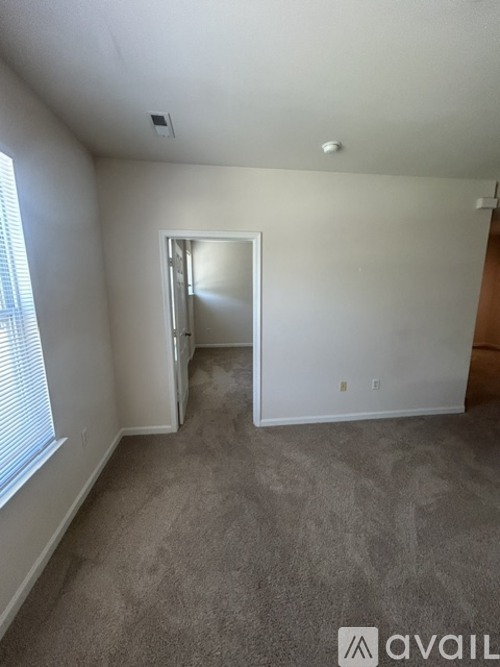 806 West Washington Street 2 Beds Apartment for Rent - Photo gallery 2