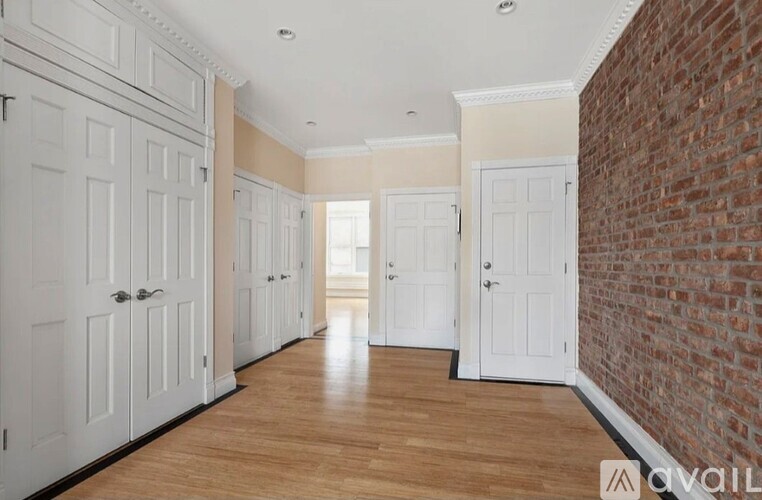 45-36 11th St 2 Beds Townhouse for Rent - Photo gallery 5
