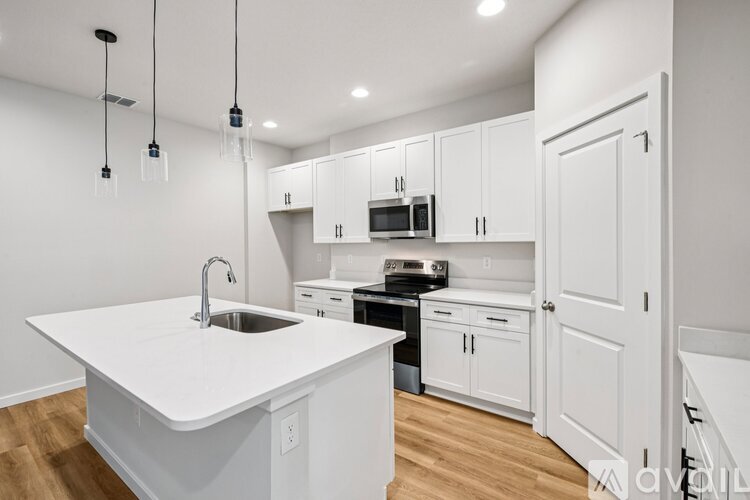 536 East Beresford Avenue 3 Beds Single Family Home for Rent - Photo gallery 3