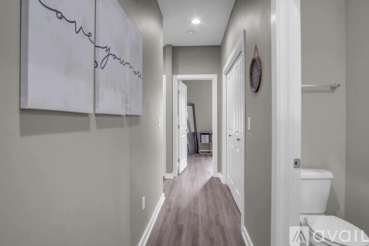 12123 West Shadow Lakes Street 3 Beds Single Family Home for Rent - Photo gallery 5