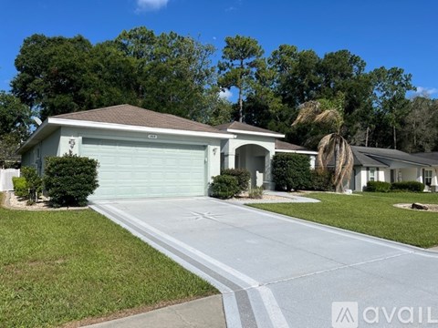 1515 Northeast 47Th Avenue 3 Beds Apartment for Rent