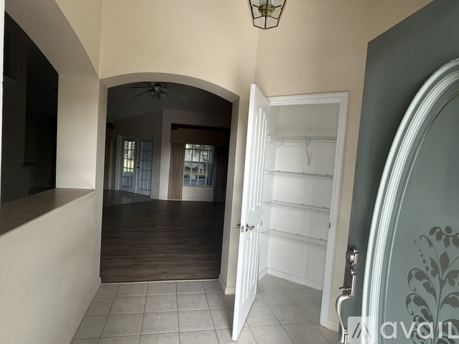 1515 Northeast 47th Avenue 3 Beds Single Family Home for Rent - Photo gallery 5