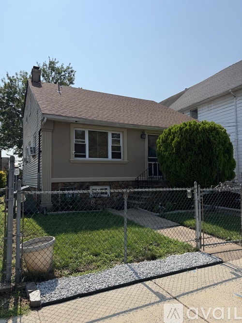 333 E 25th St 1 Apartment for Rent - Photo gallery 1