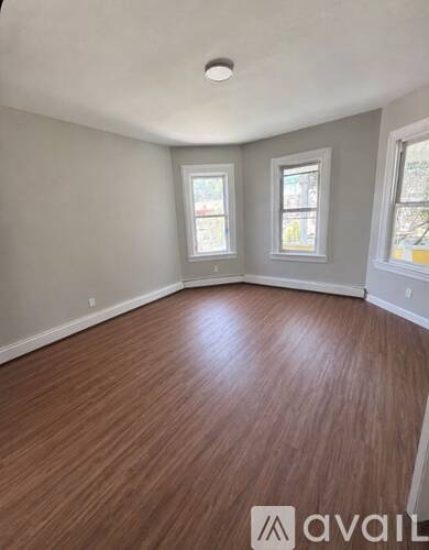 75 Summer St 3 Beds Apartment for Rent - Photo gallery 3