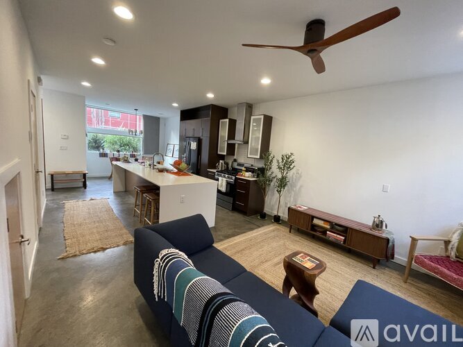 1754 18th Avenue South 3 Beds Townhouse for Rent - Photo gallery 3