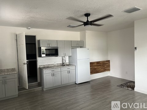 1809 Barksdale Drive Studio Apartment for Rent
