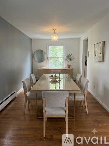 10 Imperial Drive 4 Beds Single Family Home for Rent - Photo gallery 4