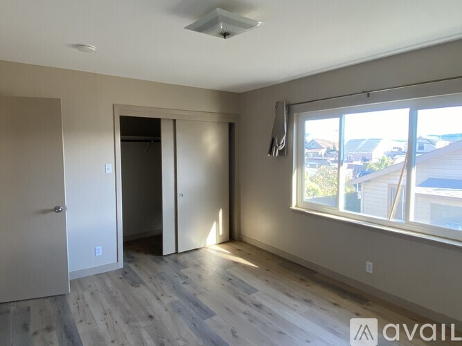 561 Miller Avenue 3 Beds Single Family Home for Rent - Photo gallery 2