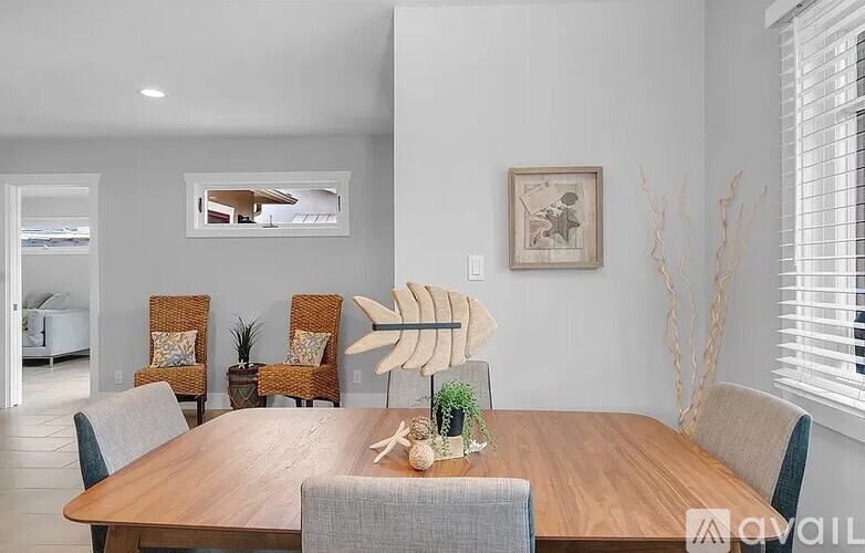 2427 West 239th Street 3 Beds Single Family Home for Rent - Photo gallery 4