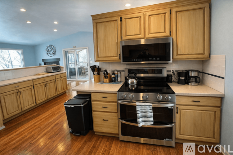 2470 Crooked Lake Rd 4 Beds Single Family Home for Rent - Photo gallery 4