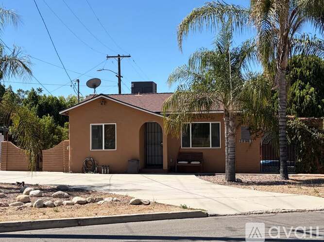 28943 Greenspot Road 2 Beds Single Family Home for Rent - Photo gallery 1