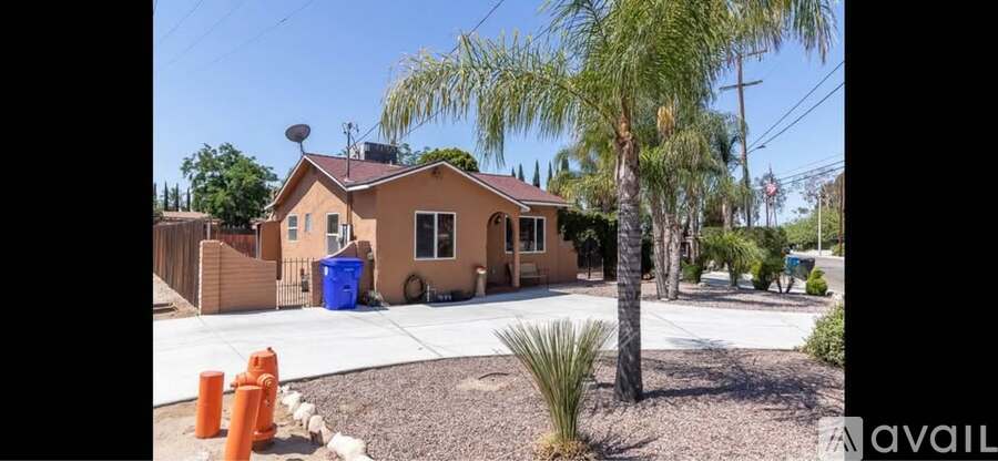 28943 Greenspot Road 2 Beds Single Family Home for Rent - Photo gallery 2