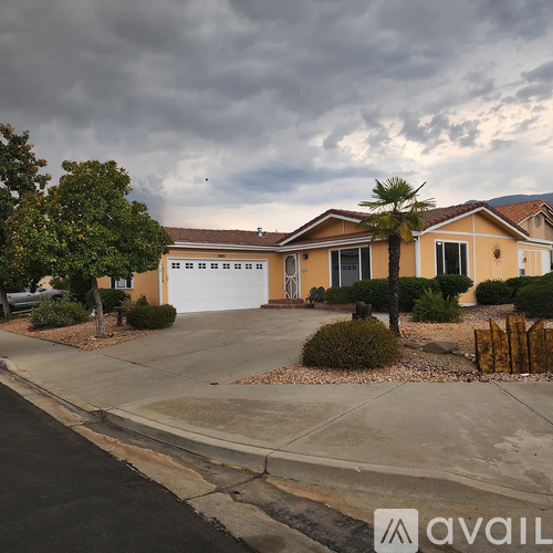10776 Cherry Hills Drive 2 Beds Single Family Home for Rent - Photo gallery 1