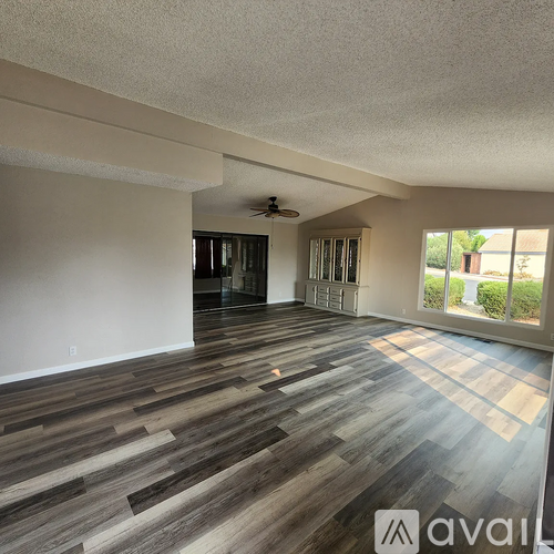 10776 Cherry Hills Drive 2 Beds Single Family Home for Rent - Photo gallery 5
