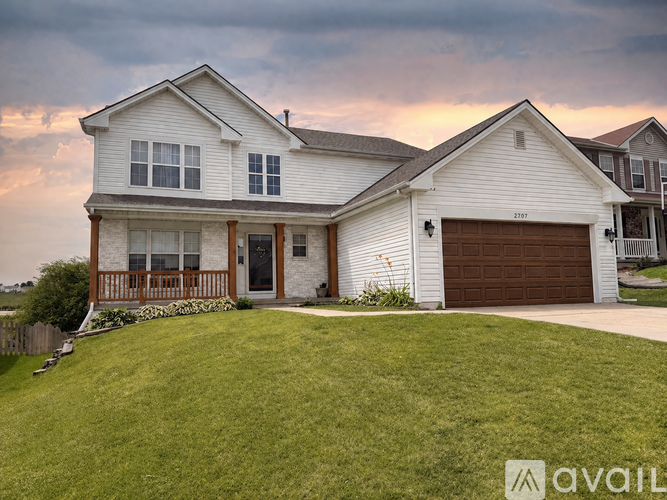 2707 Arrowhead Lane 4 Beds Single Family Home for Rent - Photo gallery 1