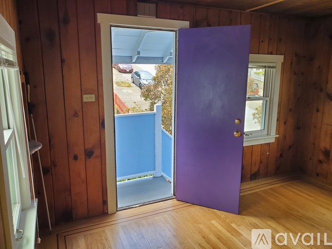 502 Russia Avenue 2 Beds Single Family Home for Rent - Photo gallery 2