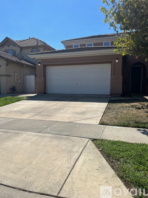 2026 La Rabyn Way 4 Beds Single Family Home for Rent - Photo gallery 2