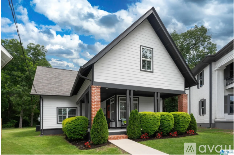 231 59th Pl S 4 Beds Single Family Home for Rent - Photo gallery 2