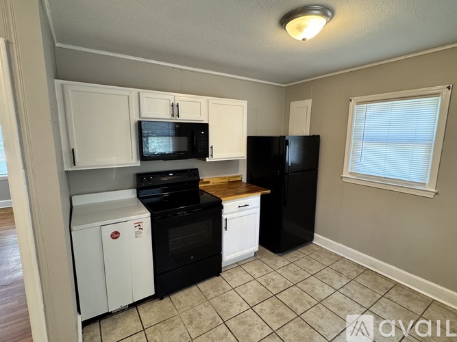 322 Hill St 3 Beds Single Family Home for Rent - Photo gallery 2