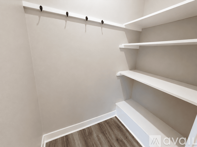 561 S Main St 1 Apartment for Rent - Photo gallery 5