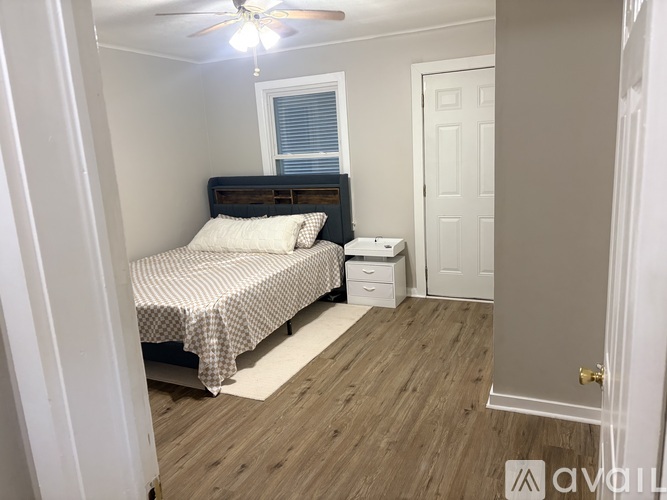 2037 Saint Anthony Street 2 Beds Single Family Home for Rent - Photo gallery 3