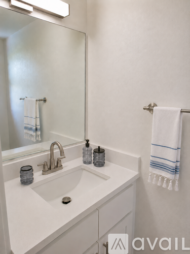 1100 Turner Street 1 Apartment for Rent - Photo gallery 4