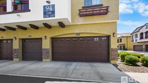 2725 E Mine Creek Rd 3 Beds Apartment for Rent