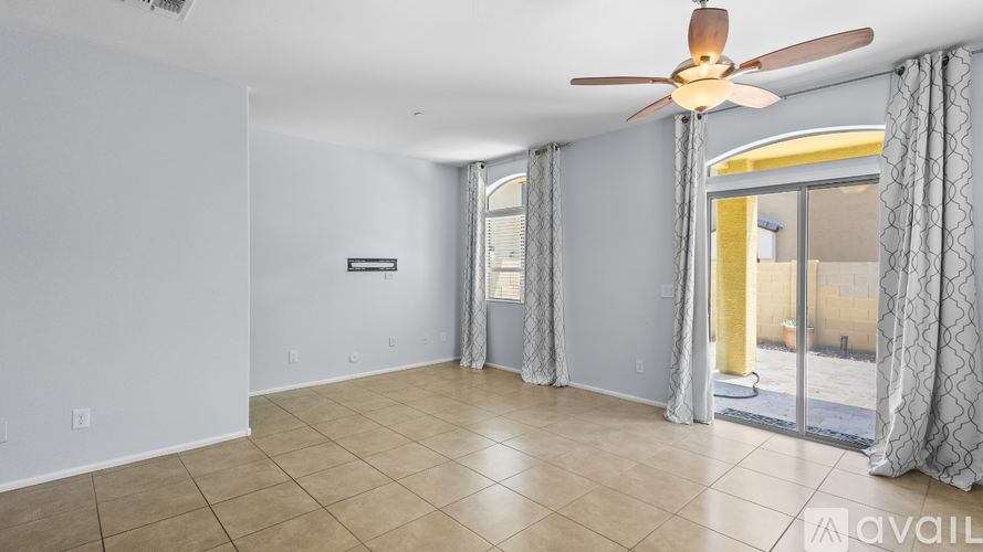 2725 E Mine Creek Rd 3 Beds Townhouse for Rent - Photo gallery 3