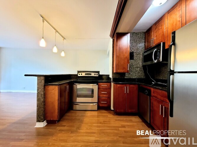 445 W Wellington Ave 1 Apartment for Rent - Photo gallery 4