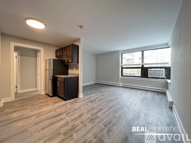 445 W Wellington Ave 1 Apartment for Rent - Photo gallery 3